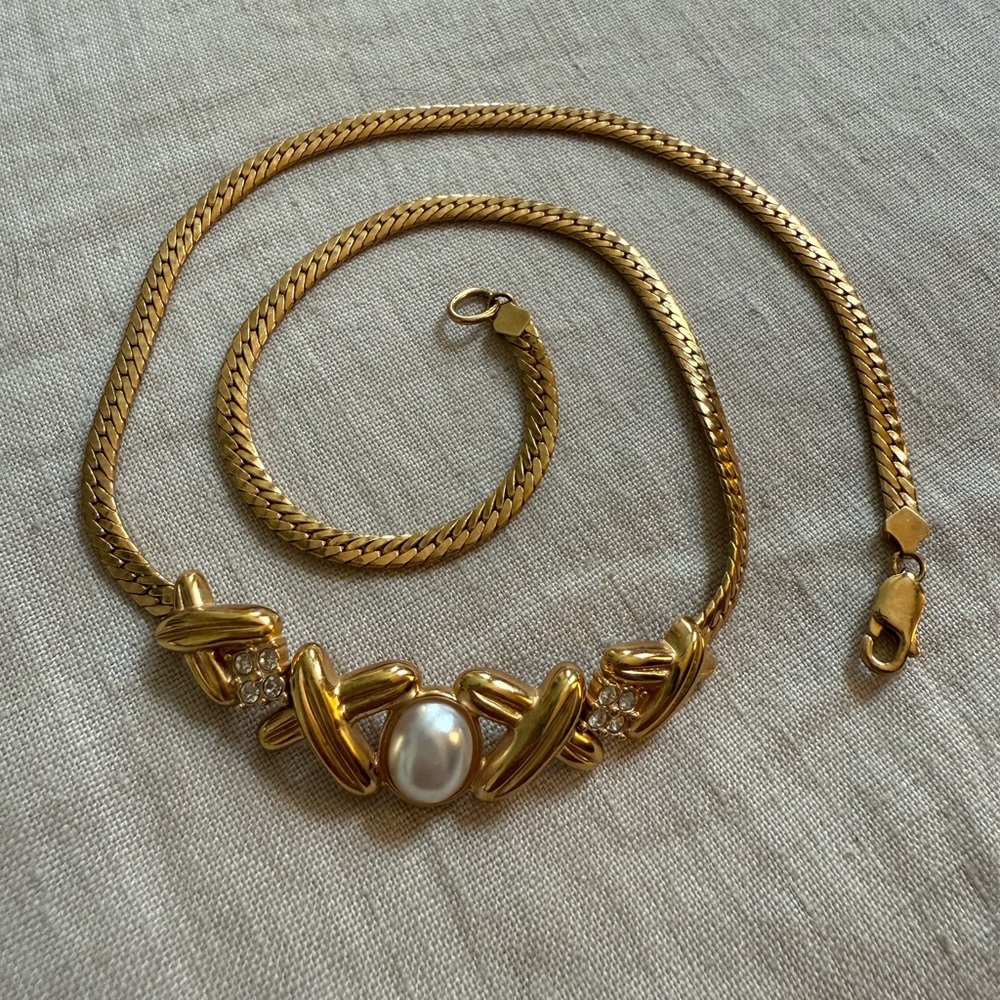 Vintage Signed Krementz Classic Necklace